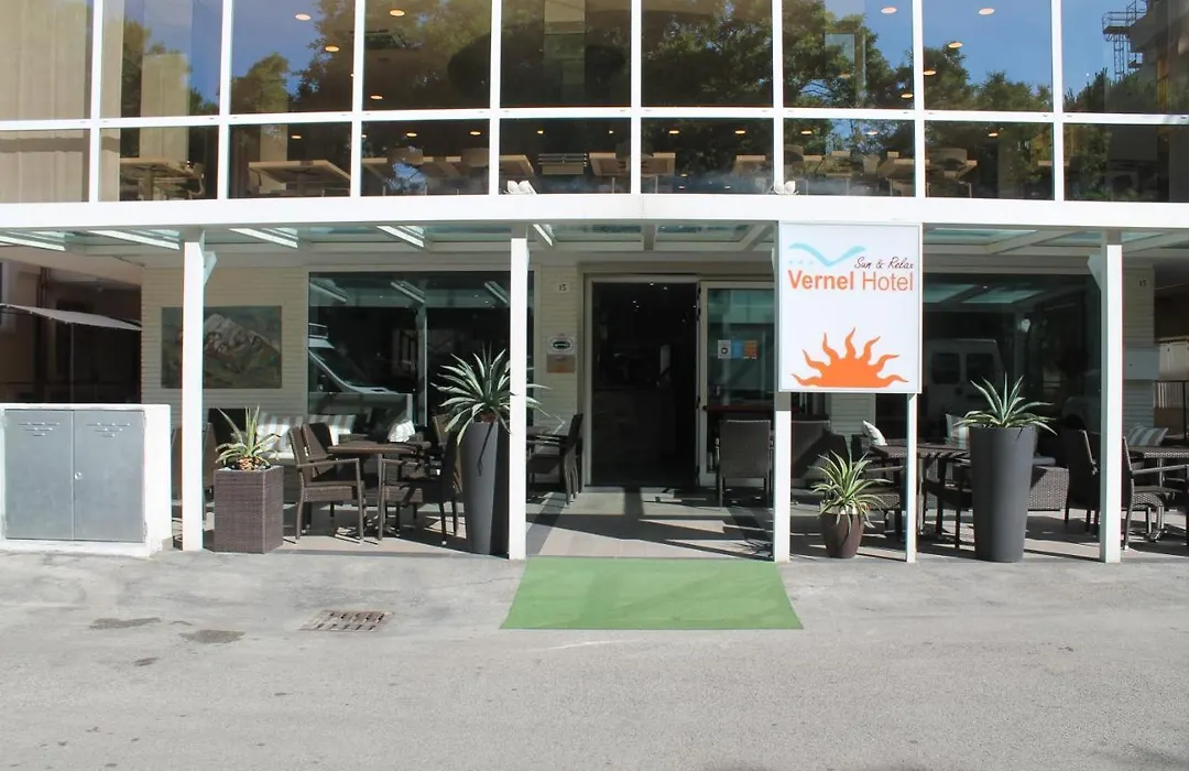 Hotel Vernel-1