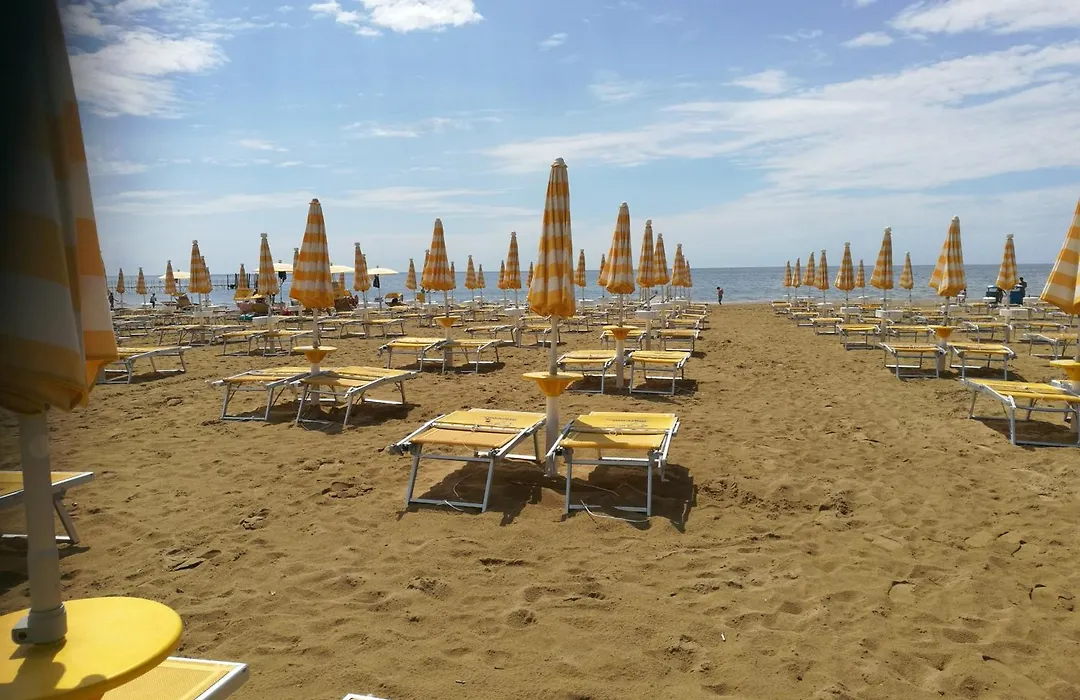 Hesperia Hotel & Residence-1