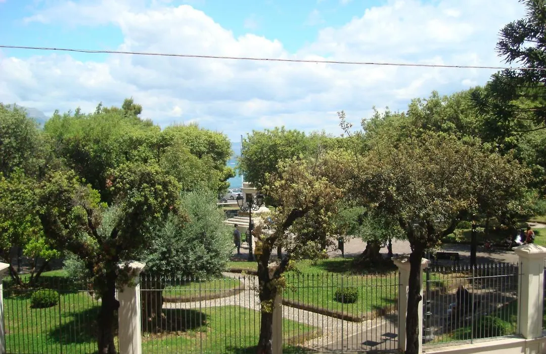 In Vacanza a Gaeta - L'Elica b&b-1