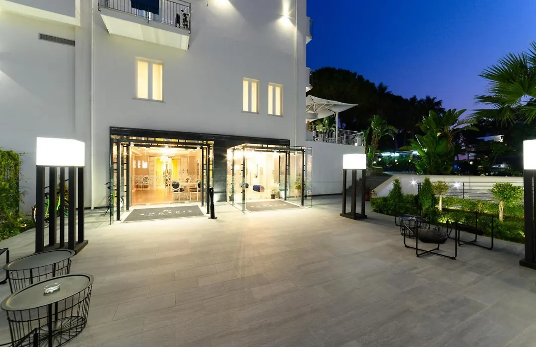 Hotel Sogaris-1