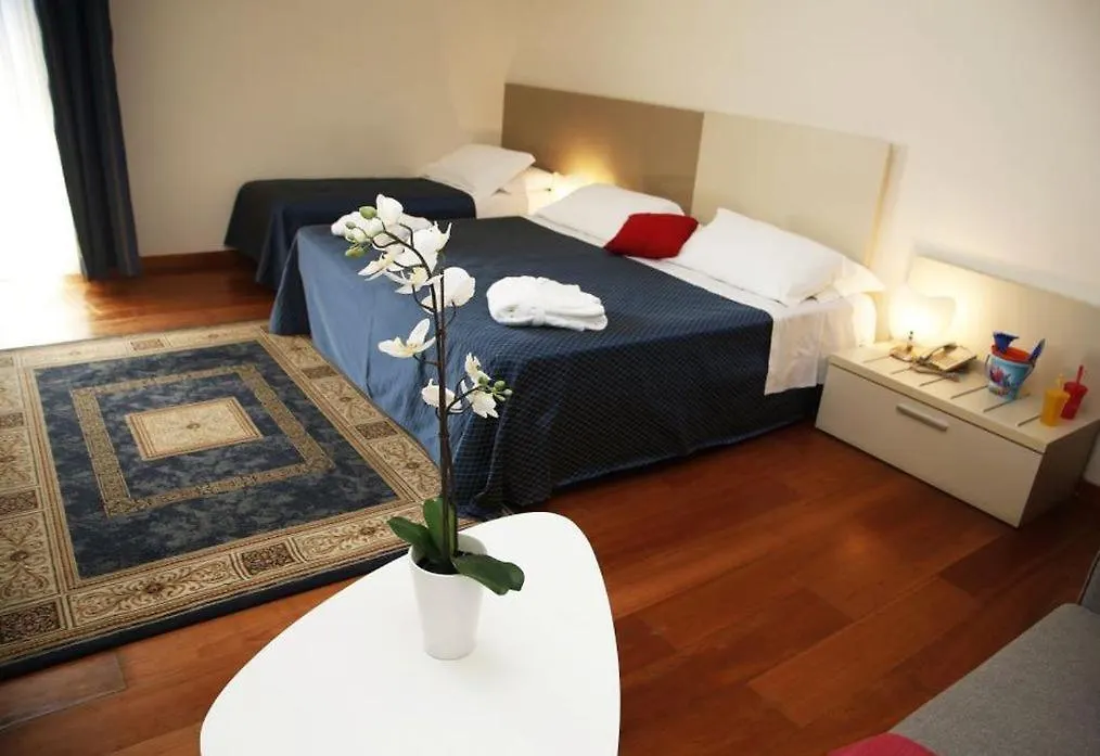 Metropolitan Family Hotel-1