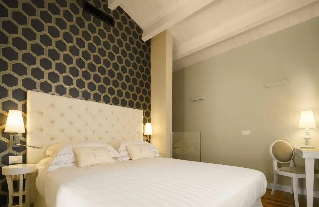 Boutique Hotel Carlo Felice-1