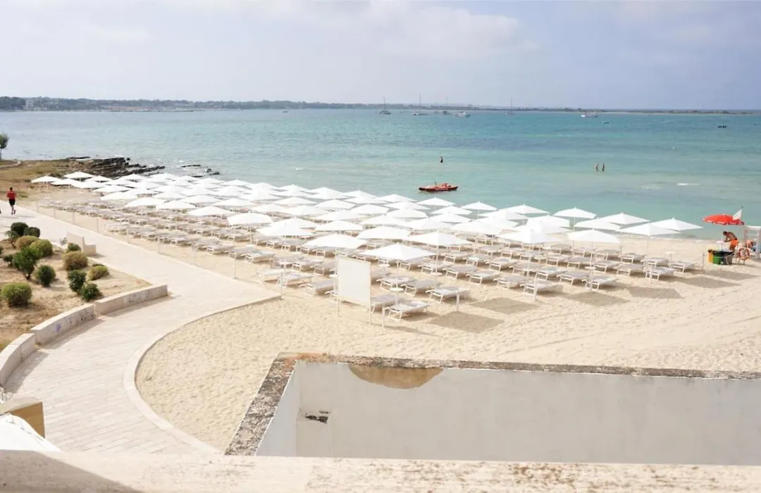 Hotel Riva Del Sole-1