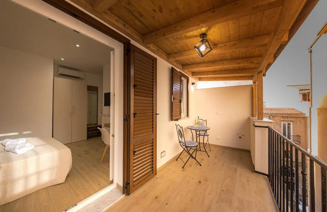 Coresi Rooms-1