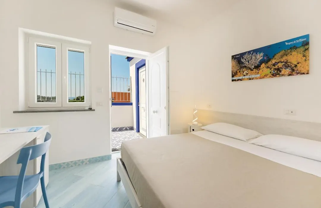 Poseidonia Rooms-1