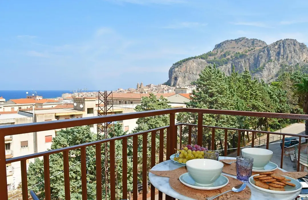 Luxury Suites Joy in Cefalù-1