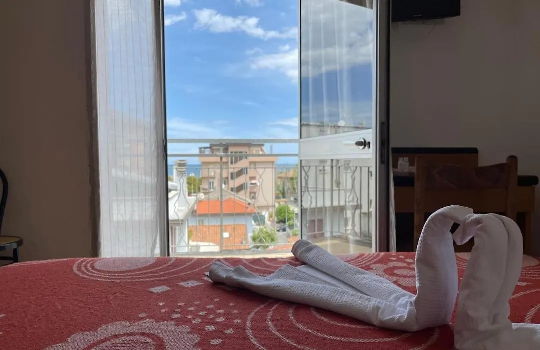 Hotel Orlov Rimini-1