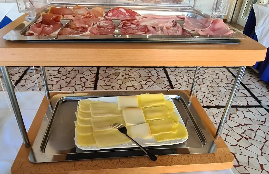 Hotel Perla Del Mare-1