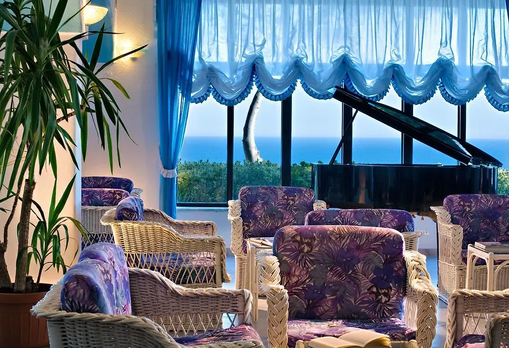 Hotel St. Leonard-1