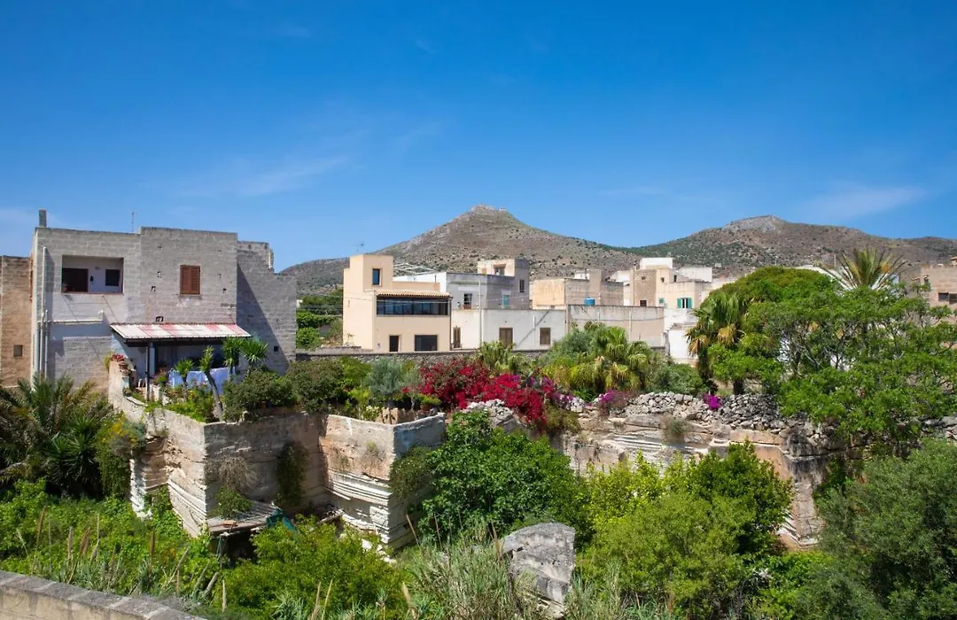Elimi Favignana Apartments - Residence in città-1