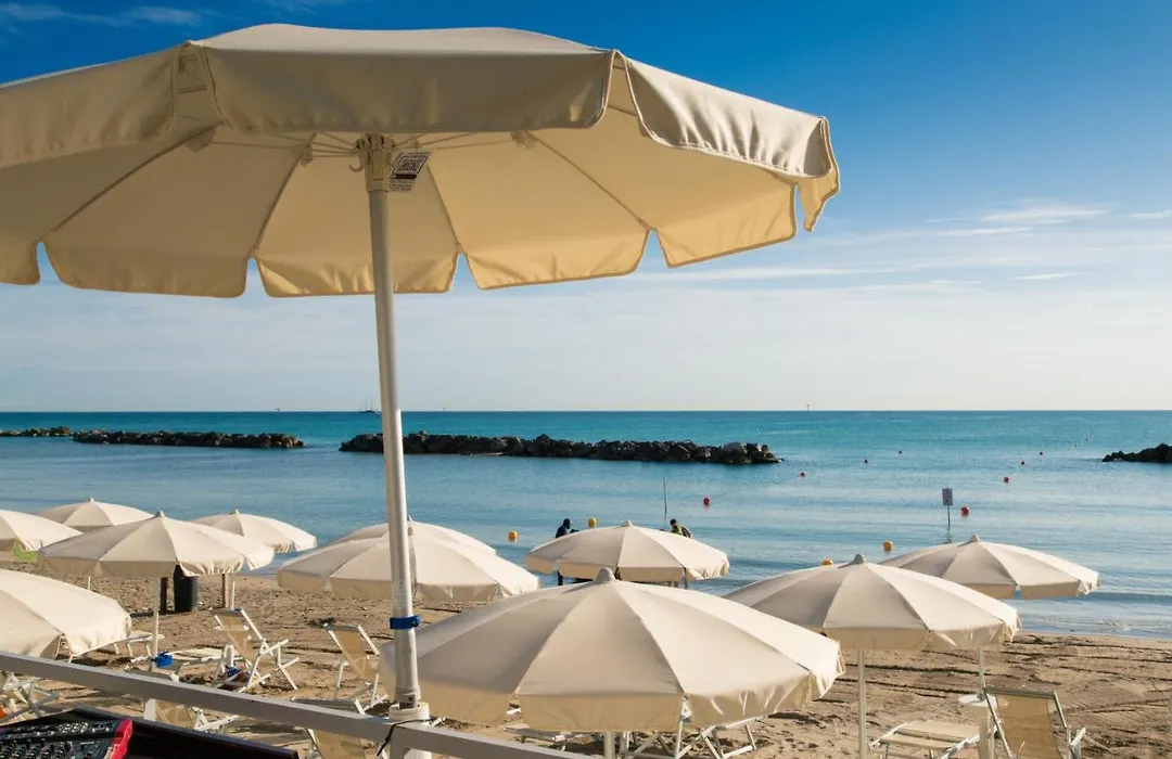 Hotel Duca Degli Abruzzi-1