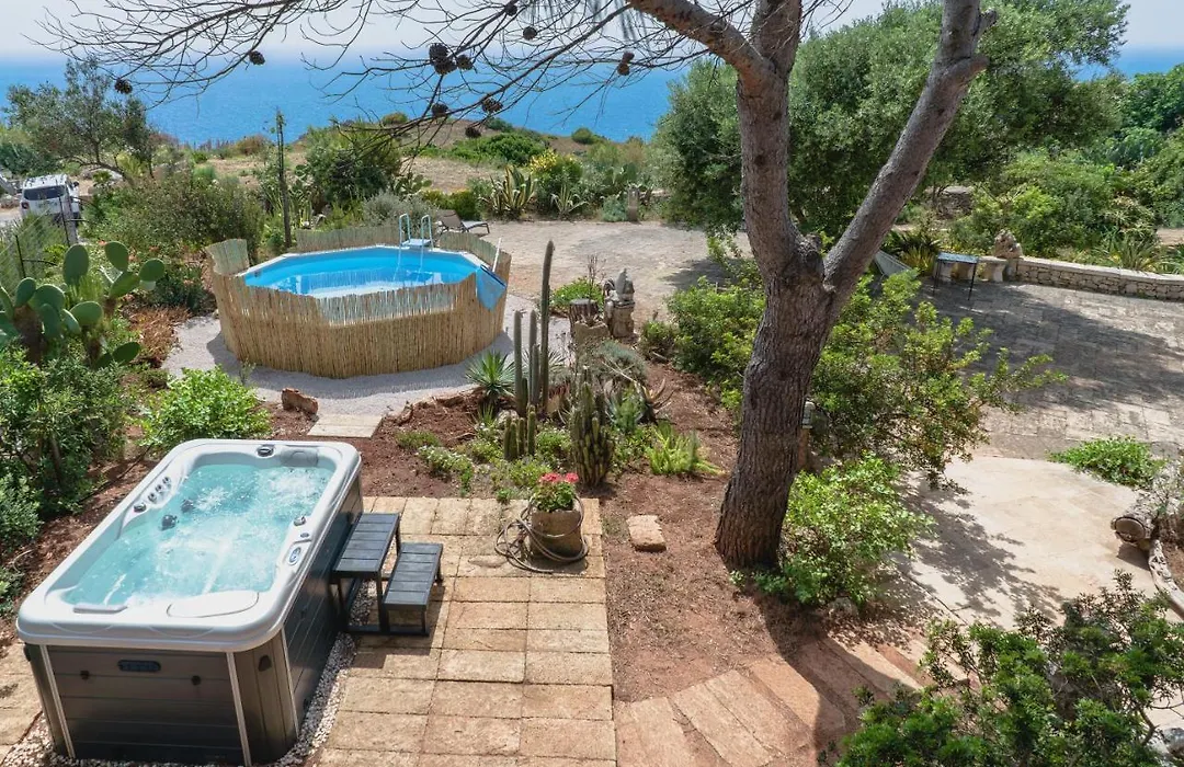 Villa Tina ai Piedi del Faro di Leuca-1