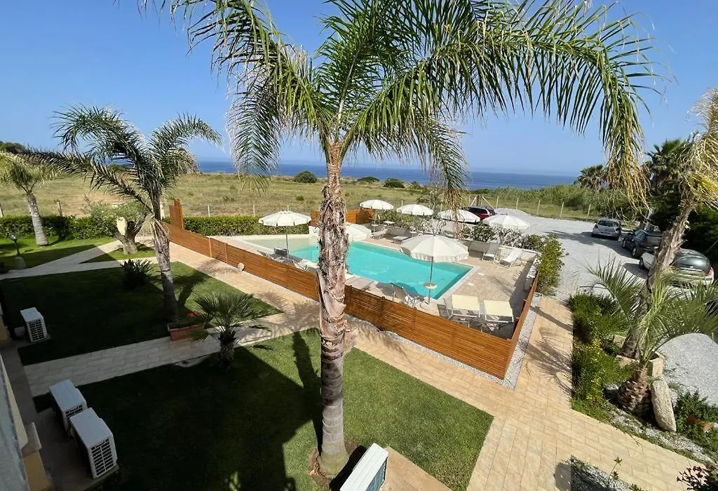 Villa D'Aquino-1