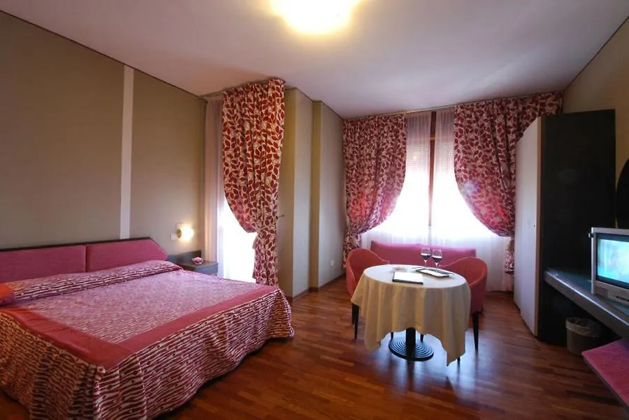 Hotel Bristol-1