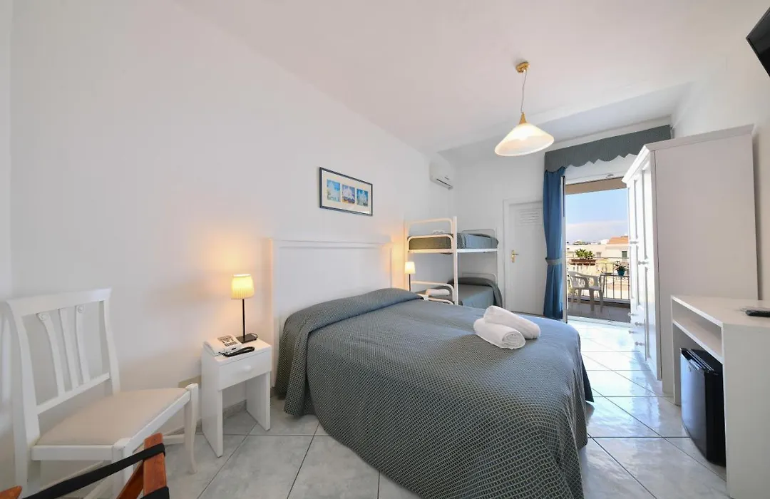 Hotel Noris-1