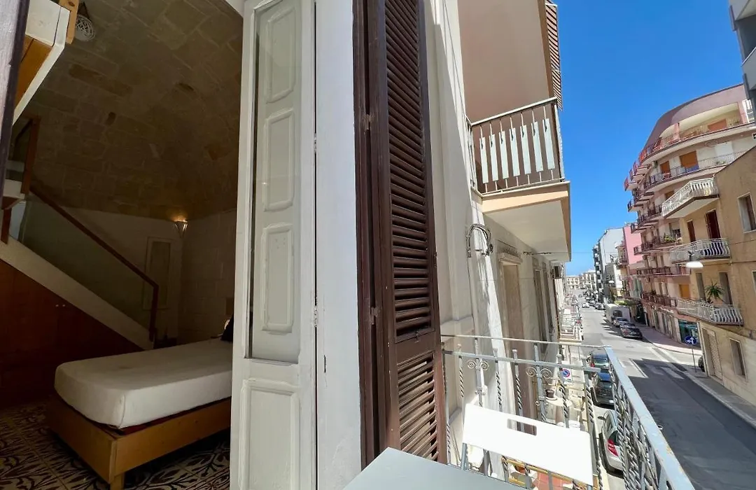 Vittorio Emanuele Apartment-1