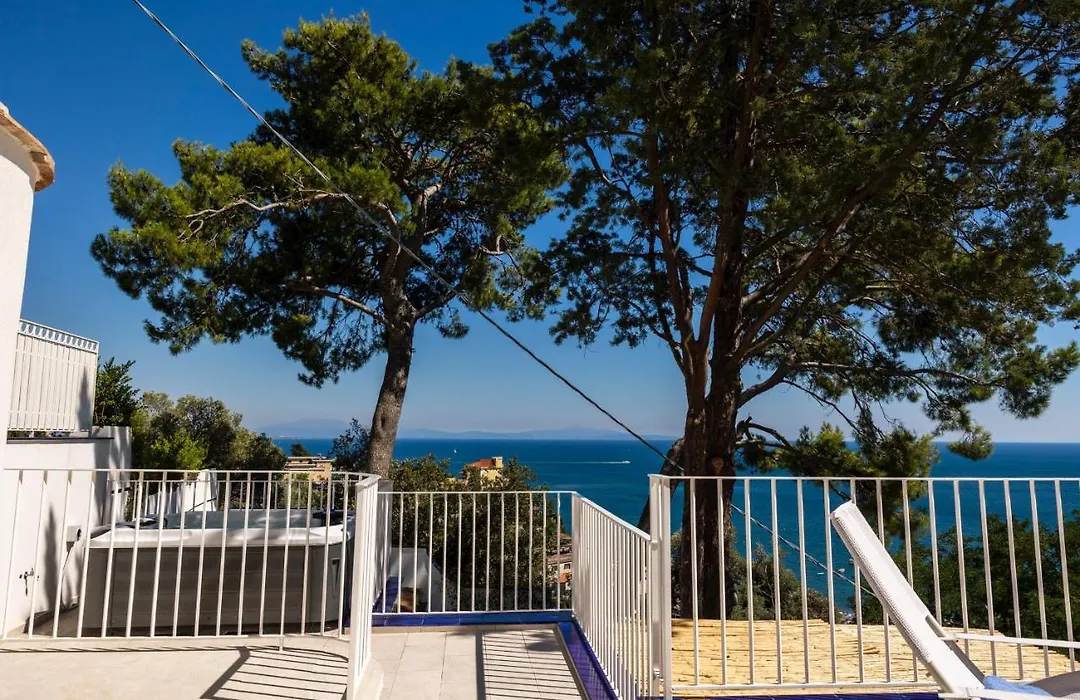 Decori Suites Amalfi Coast-1