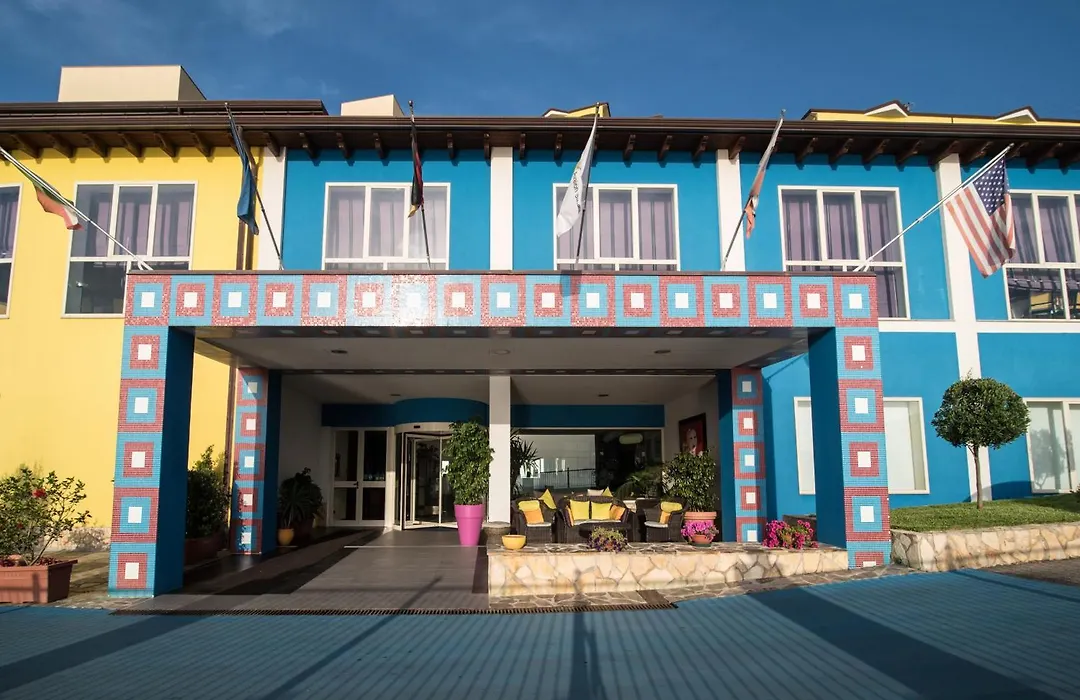 Gh Avalon Sikani-1