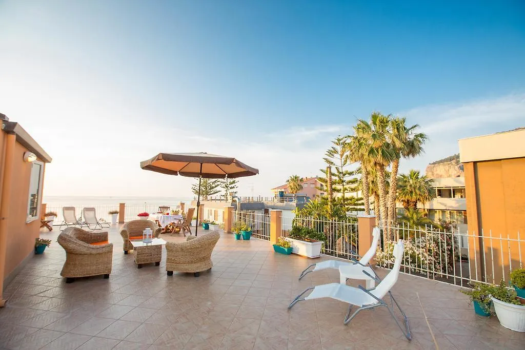 B&B Olas Del Mar-1