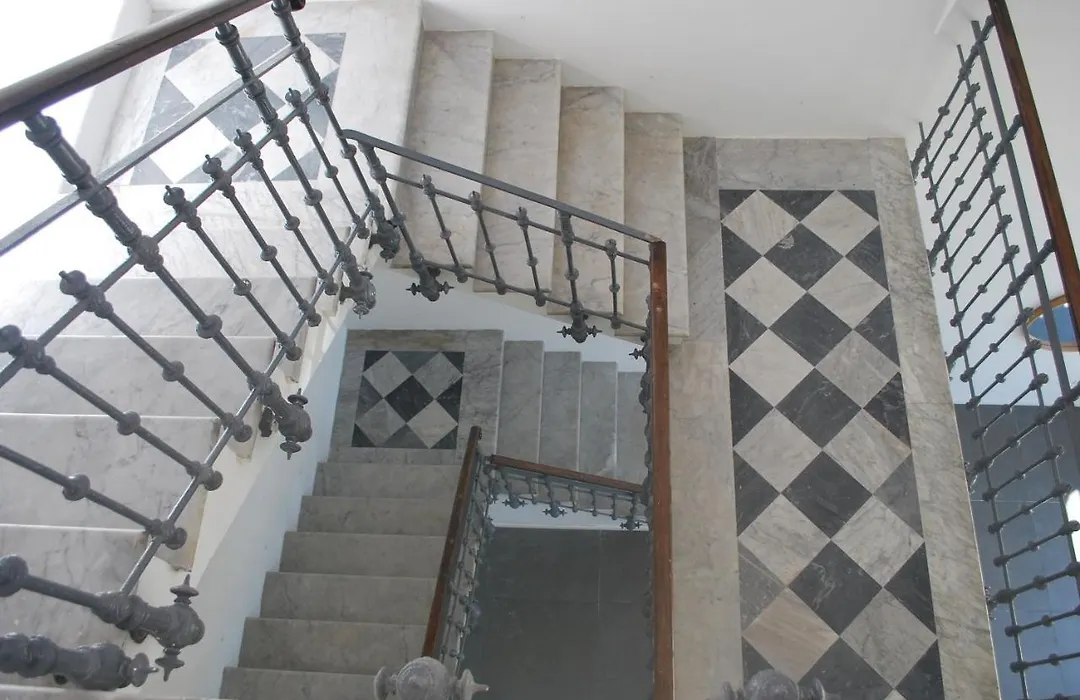 Palazzo Del Cavaliere-1