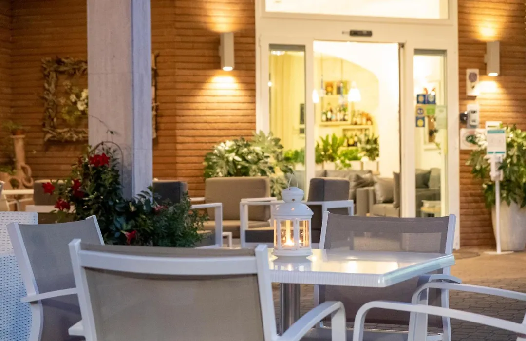 Hotel Orsa Maggiore-1