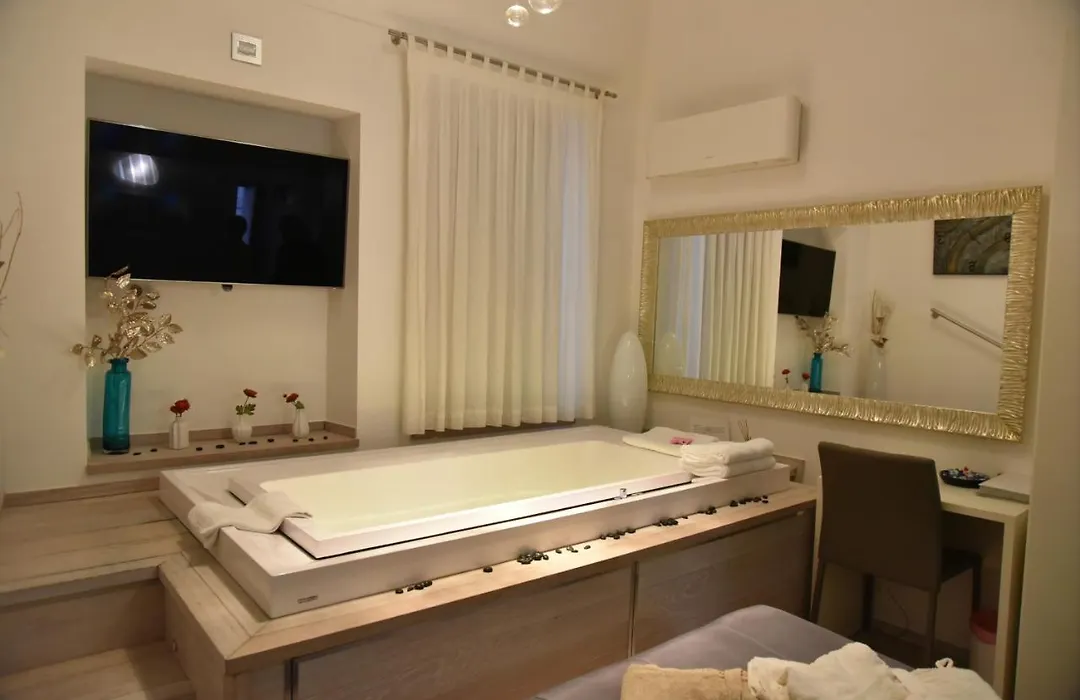 Conte Max Rooms-1