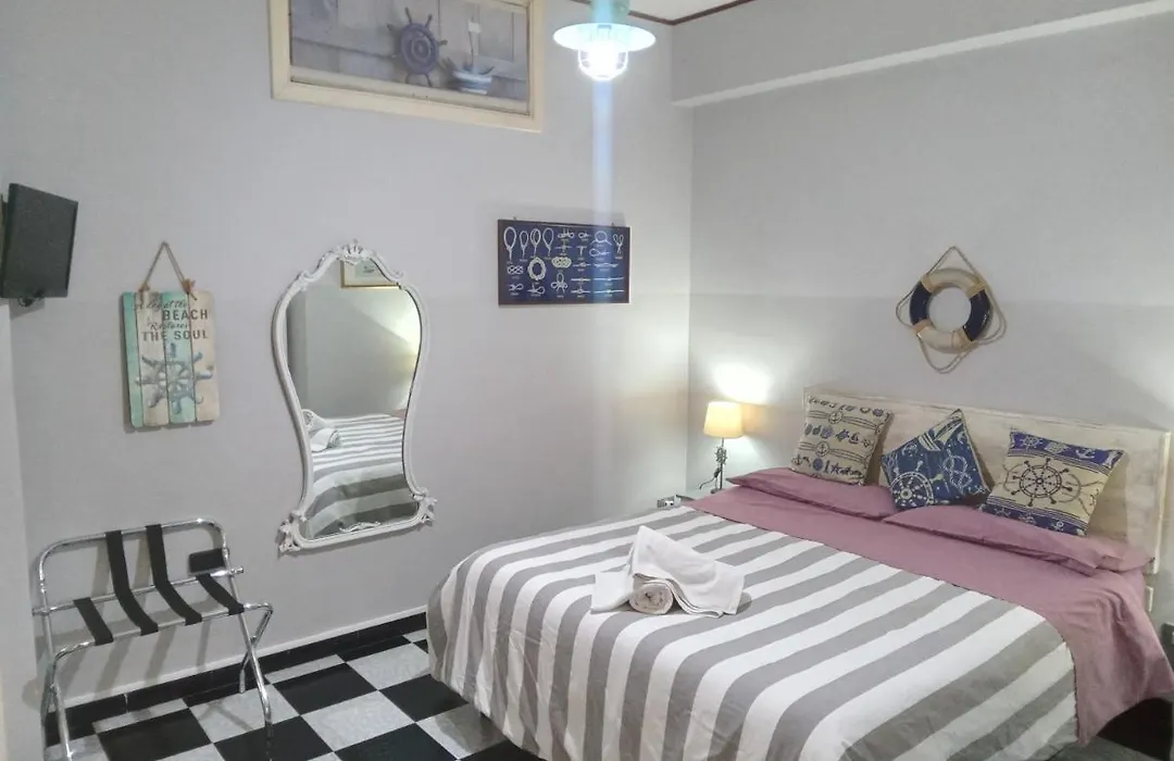 Salvone'S House B&B-1