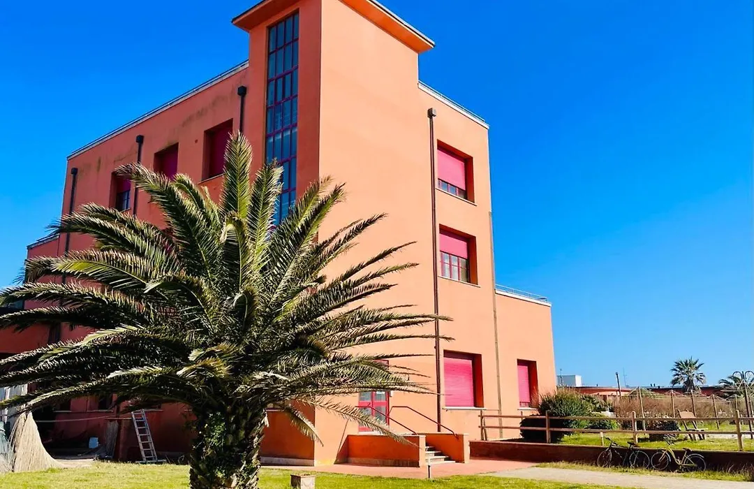 Regina Beach Holiday Apartments-1