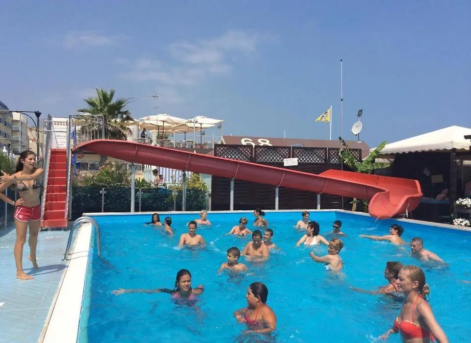 Hotel Locarno-1