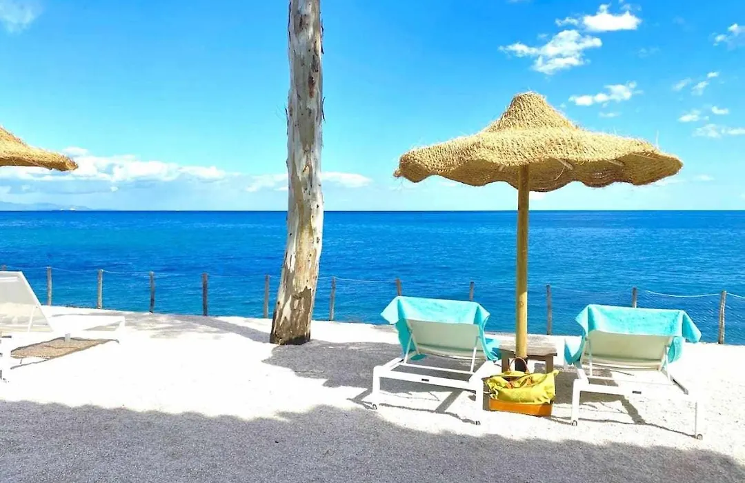 Villa Azurella Il Paradiso è qui-1