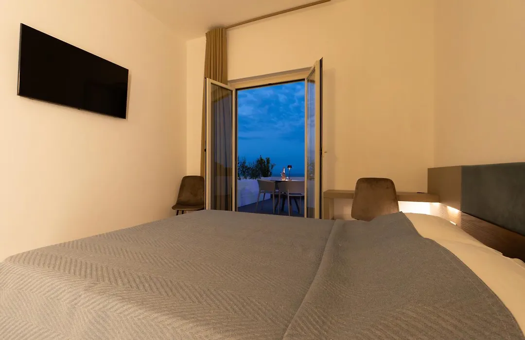 Terrazza sul Mare-1