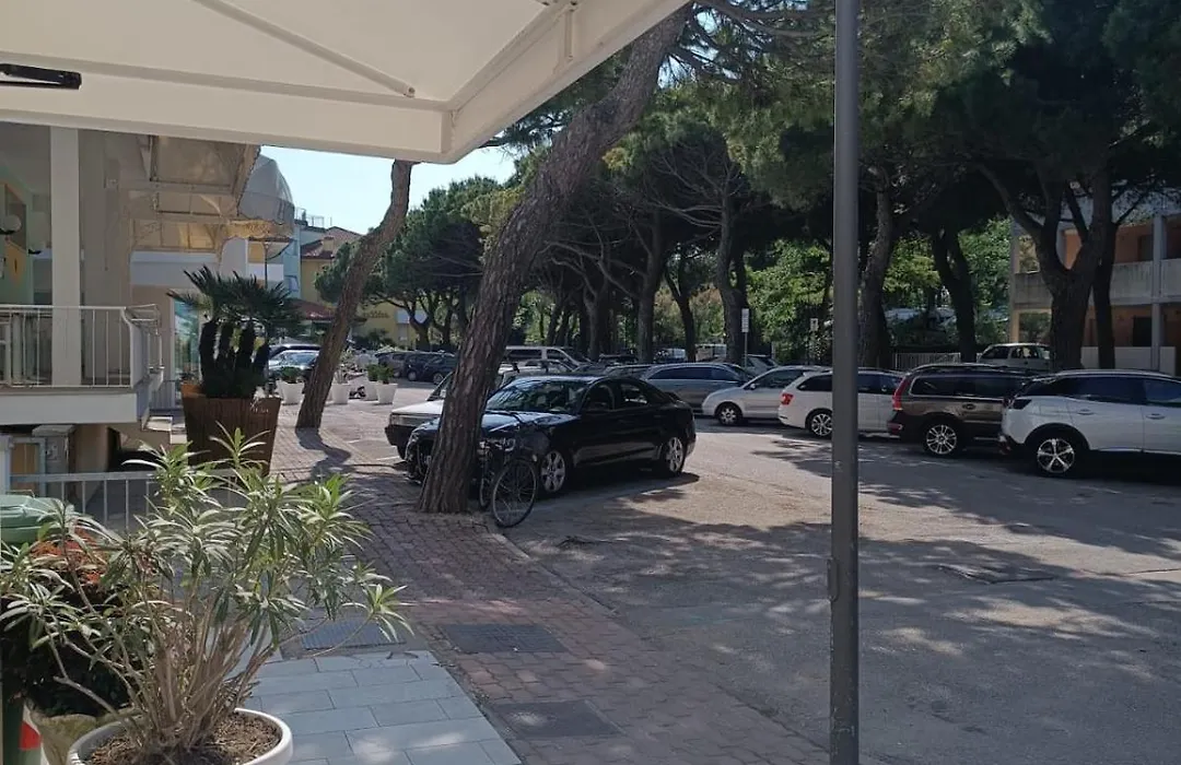 Hotel Tizian Beach-1