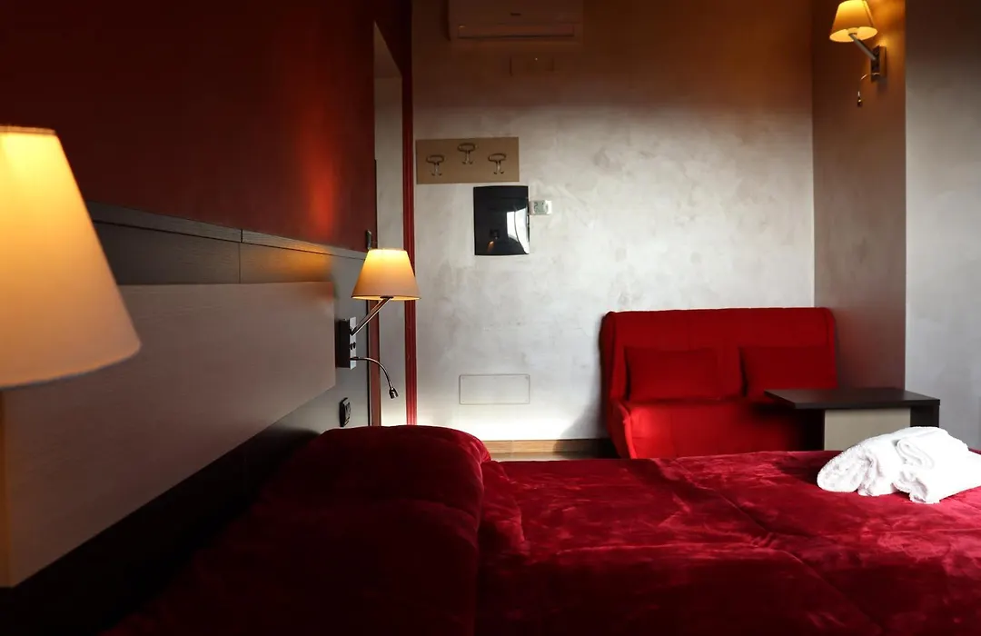 Hotel Paradiso-1