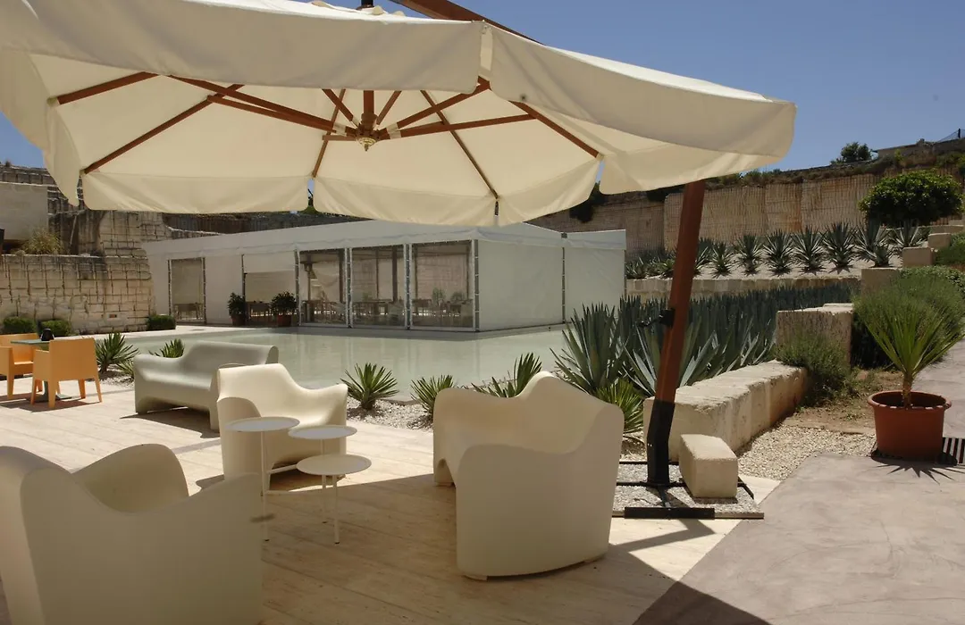 Cave Bianche Hotel-1