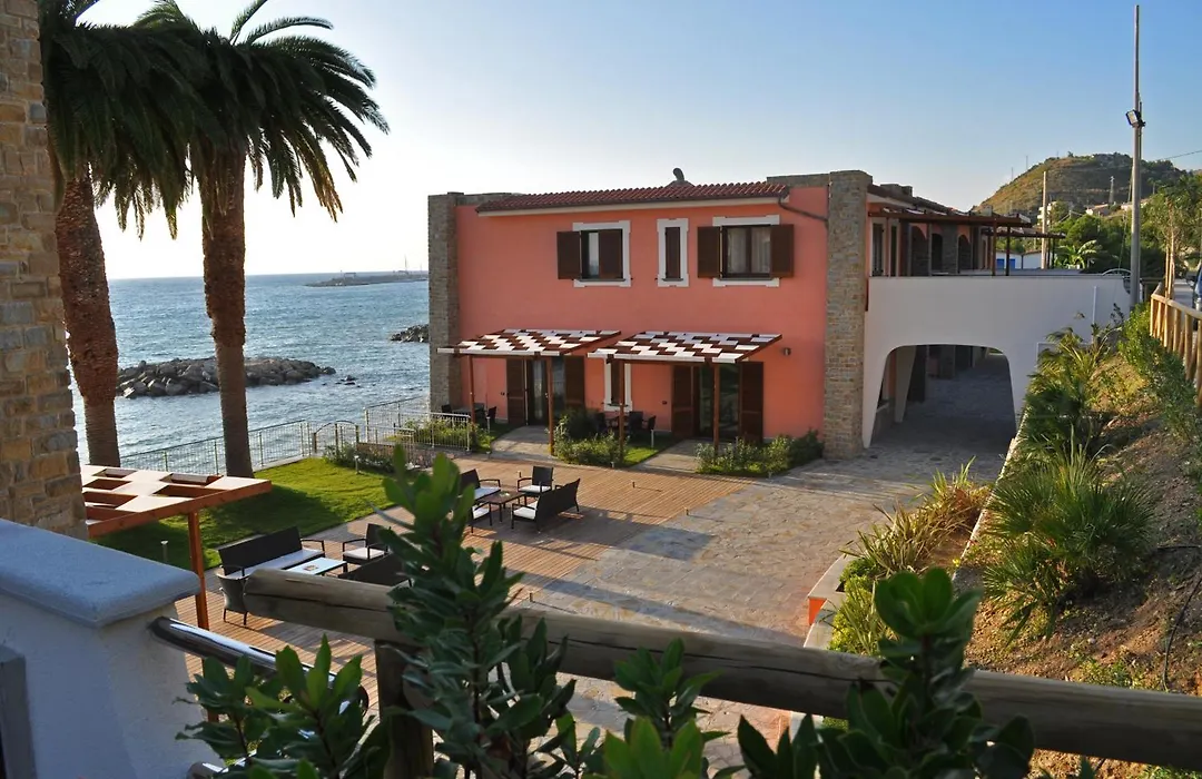 Residence Tre Palme-1