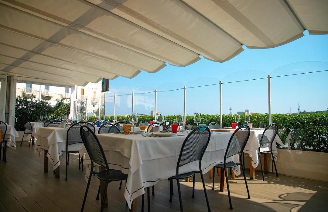La Banchina Luxury Suites-1