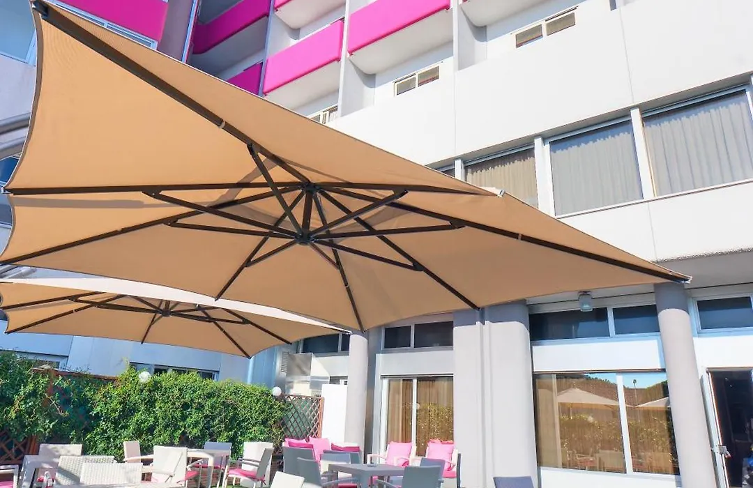 Senb Hotel-1