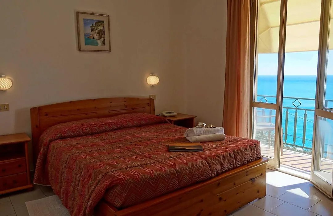 Hotel Rosita-1
