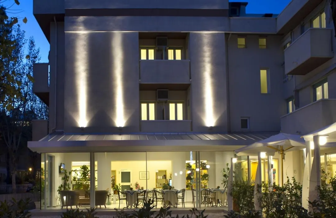 Hotel Nives-1