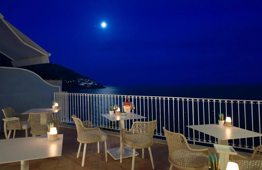 Villa Francesco Luxury Suites-1