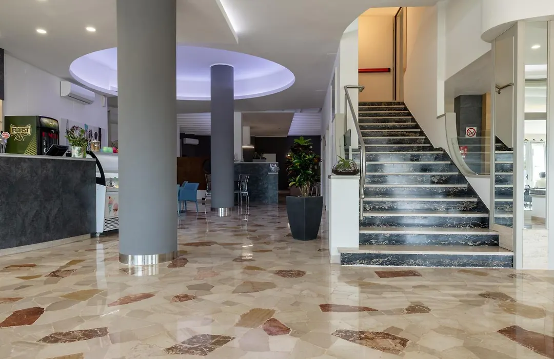 Hotel Continental-1