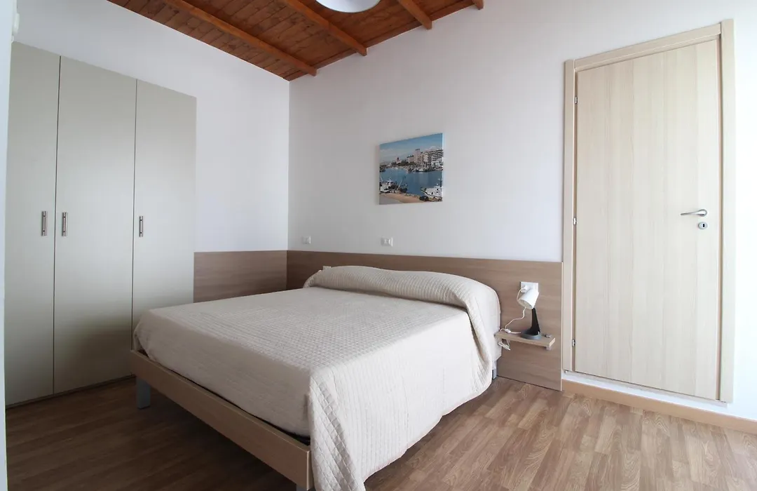 Acquacorrente Rooms - a due passi dal mare-1