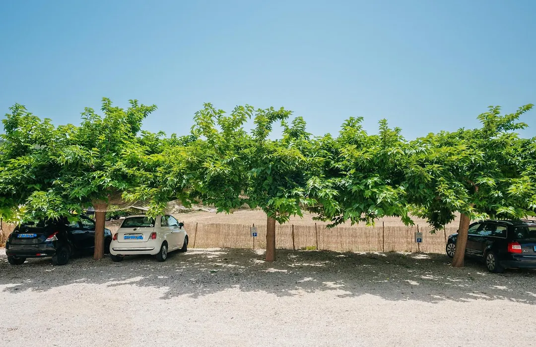 LE DIMORE DI Grè Suites con parcheggio privato-1