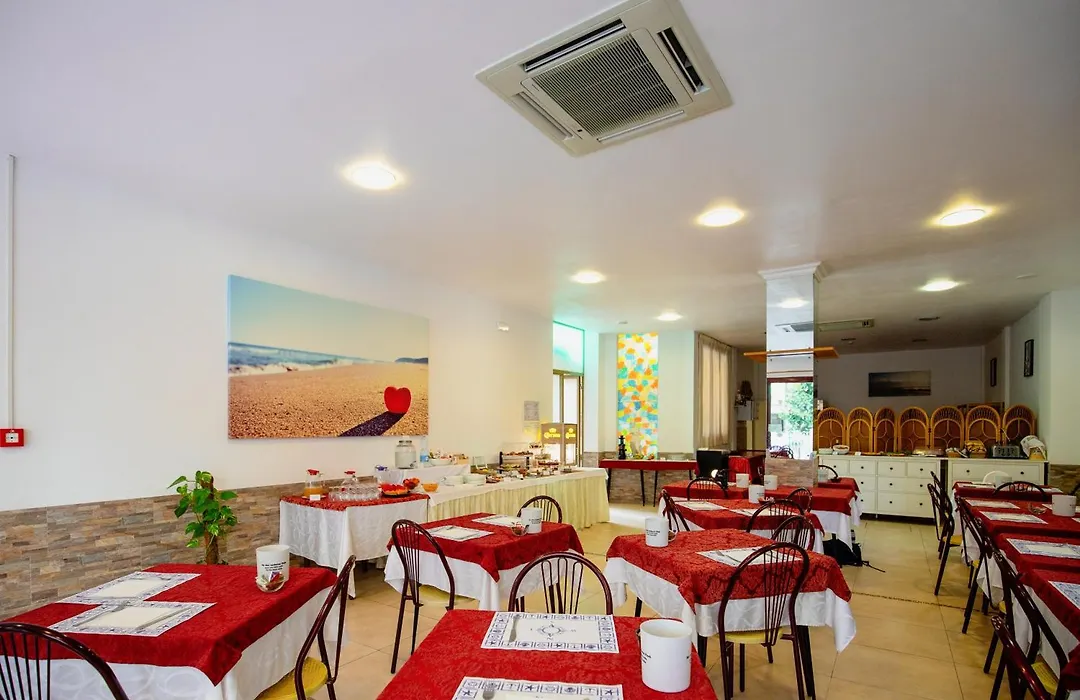 Hotel Clara Rimini-1