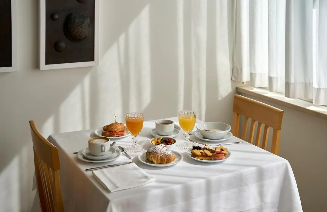 Hotel Dolores-1