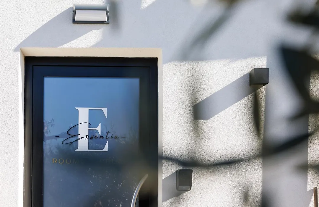 Essentia Rooms & Relax-1