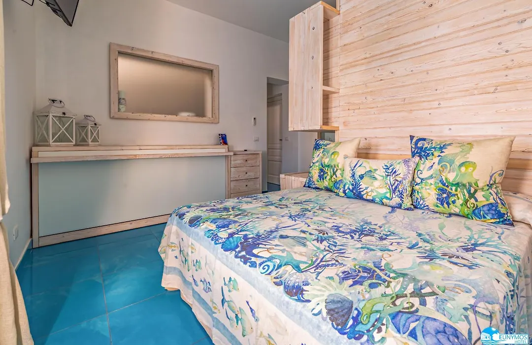 Eunymos Panarea-1