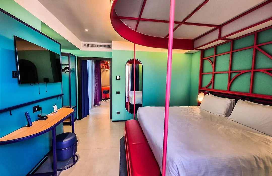 Demo Hotel Design Emotion-1