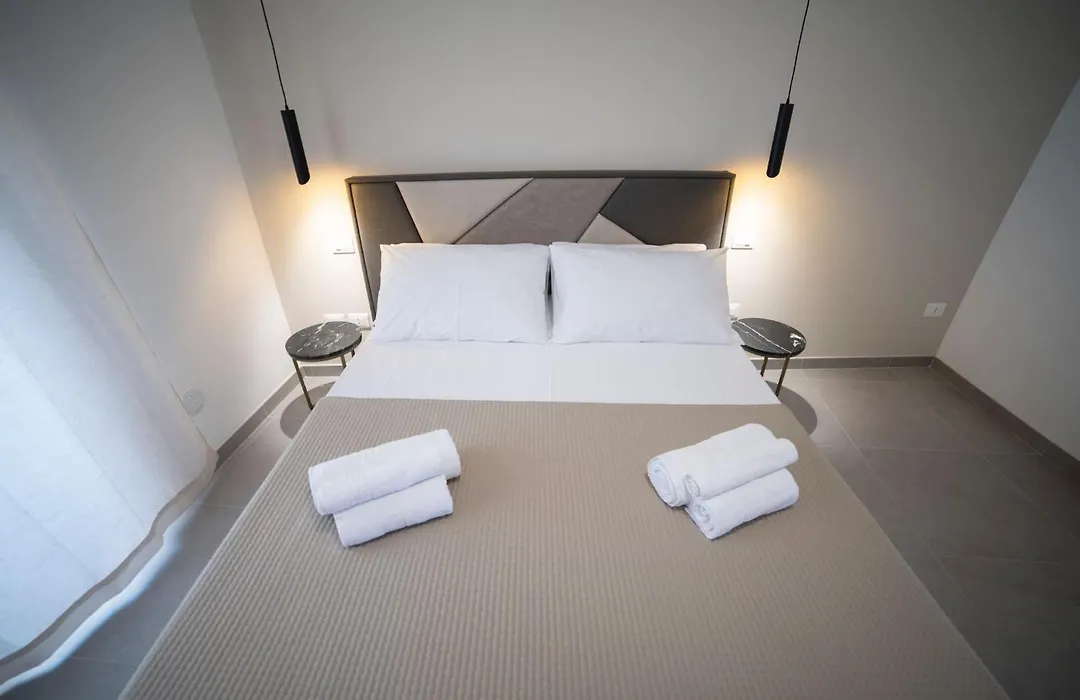 Soraya Rooms Tropea-1