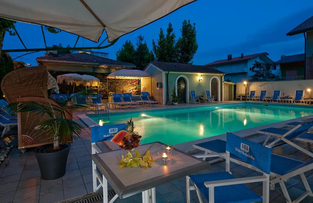 Hotel Gabriella-1